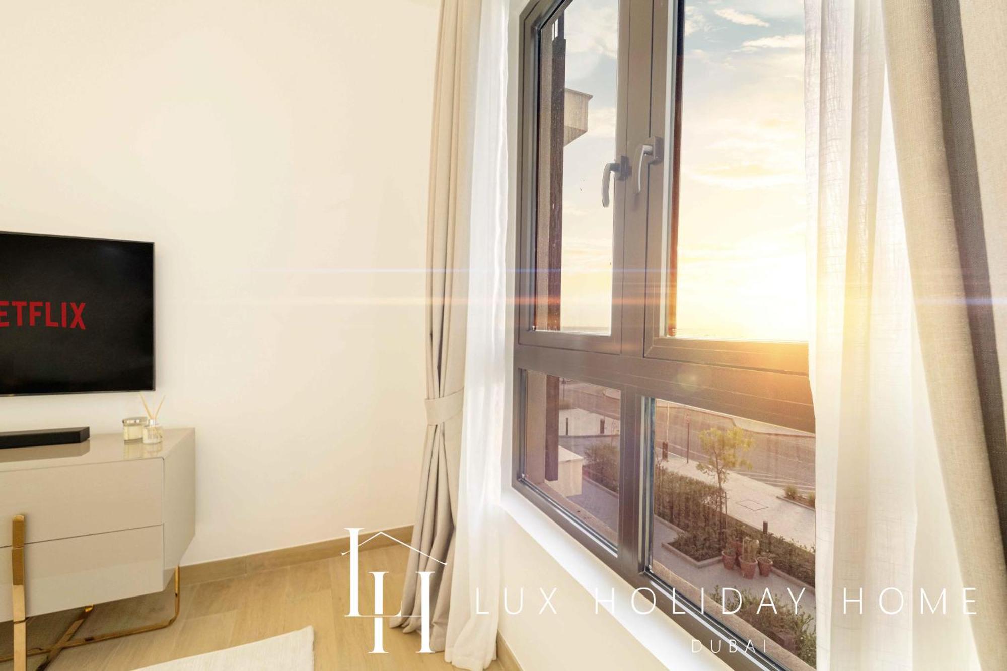 Lux - The La Mer Sea View Suite 3 迪拜 外观 照片